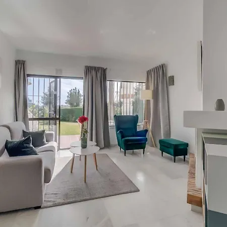 公寓 Calahonda Park 马尔韦利亚